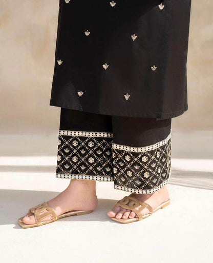 Tahzeeb Embroidery